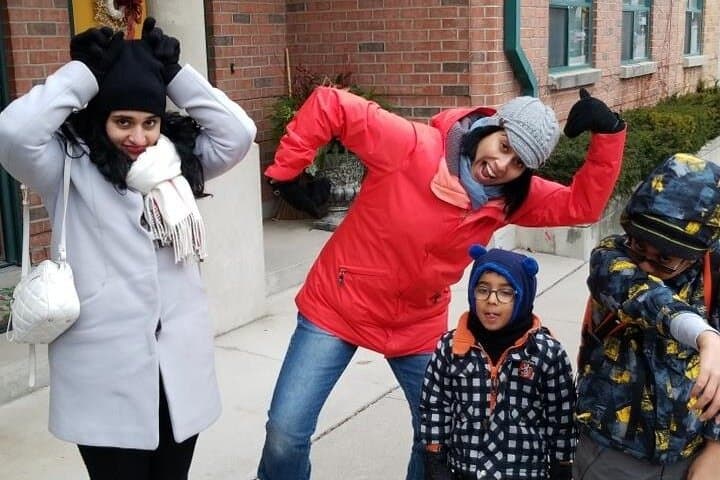 Centennial Royal Scavenger Hunt: Wacky Walks City Adventure photo 2