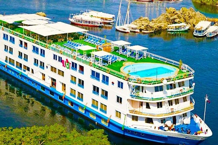 7-Day Egypt Discovery: Cairo to Abu Simbel via Luxury Nile Cruise photo 4