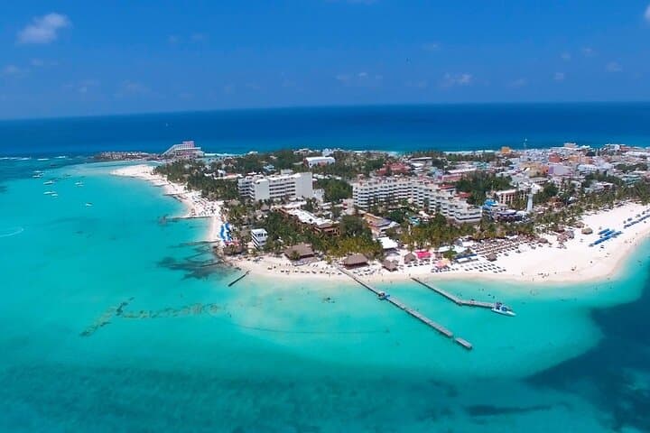Catamaran to Isla Mujeres from Cancun: Full-Day Snorkel, Lunch & Beach Time photo 6