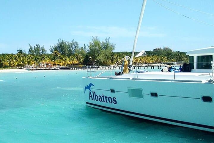 Catamaran to Isla Mujeres from Cancun: Full-Day Snorkel, Lunch & Beach Time photo 5