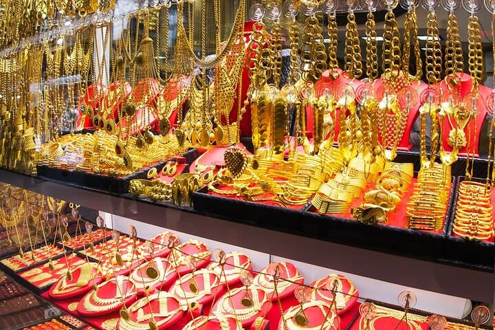 Walk Old Dubai: Al Fahidi, Spice & Abra Creek Tour (English Guide) photo 2