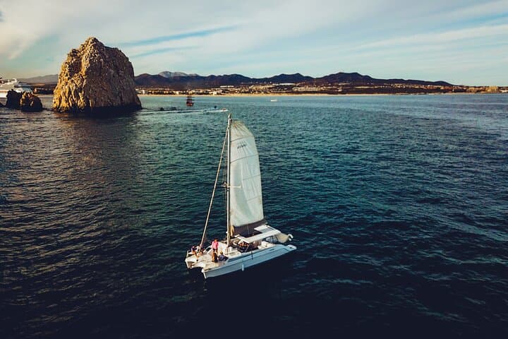 Private Luxury Boat Tours & Whale Watching in Cabo San Lucas
