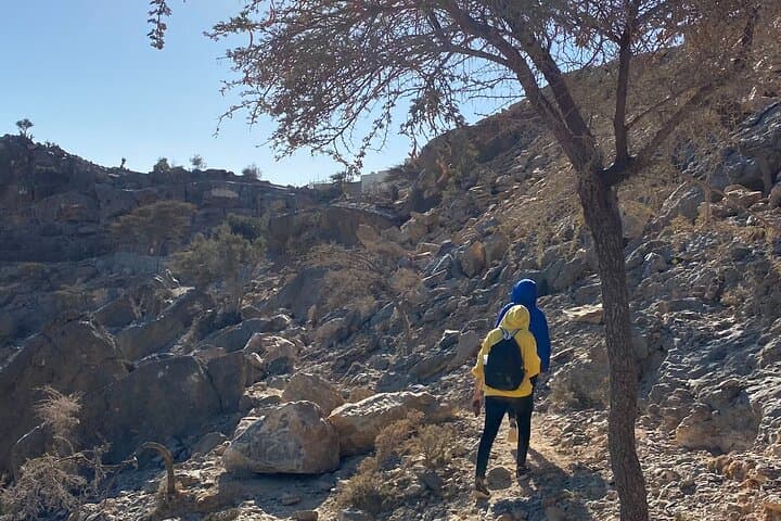 Jebel Shams Balcony Walk & Hidden Lake — Full-Day Guided Tour from Muscat photo 2