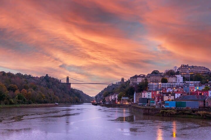Explore Bristol’s Hidden Gems: Self-Guided Treasure Hunt & Big Britain Quiz
