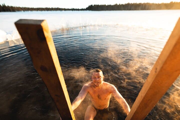 Lappish Sauna & Arctic Lake Dinner Near Rovaniemi: Traditional Evening Experience photo 5