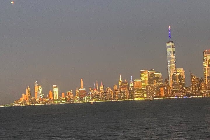 NY Harbor Photo Cruise: Statue of Liberty & One World Observatory Ticket photo 3