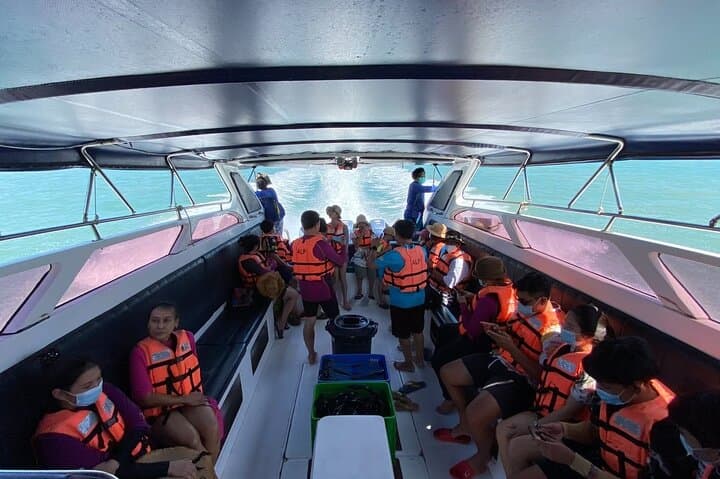 Phi Phi Island Hopping Speedboat Day Trip from Phuket photo 3