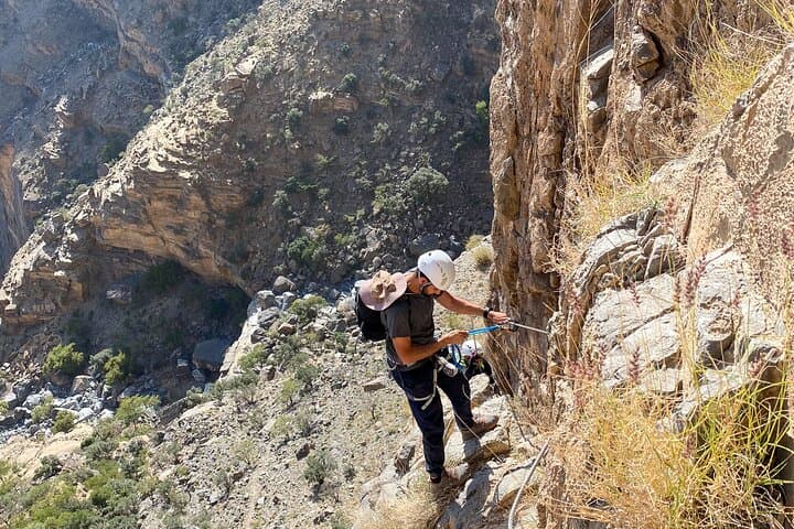 Jabal Shams Via Ferrata and Balcony Walk: Half-Day to the Hidden Lake photo 3