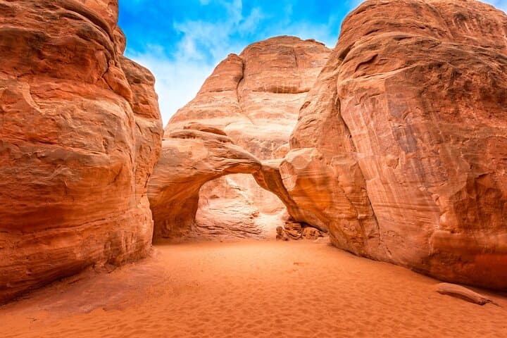 Utah Mighty 5 Self-Guided Driving Audio Tours – Arches, Canyonlands, Bryce, Zion & Capitol Reef photo 6