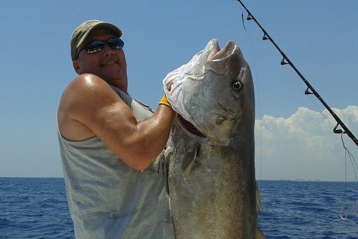 Fort Lauderdale Deep-Sea Fishing Aboard a 52' Hatteras photo 6