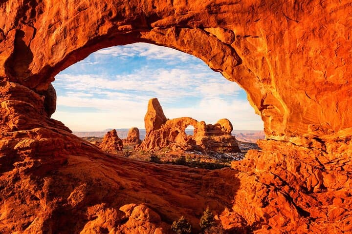Drive Arches and Canyonlands: Self-Guided Audio Tour from Moab photo 5