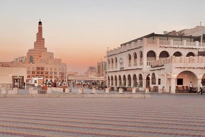 Doha City Tour: Souq Waqif, Corniche, The Pearl & Katara Orientation photo 1