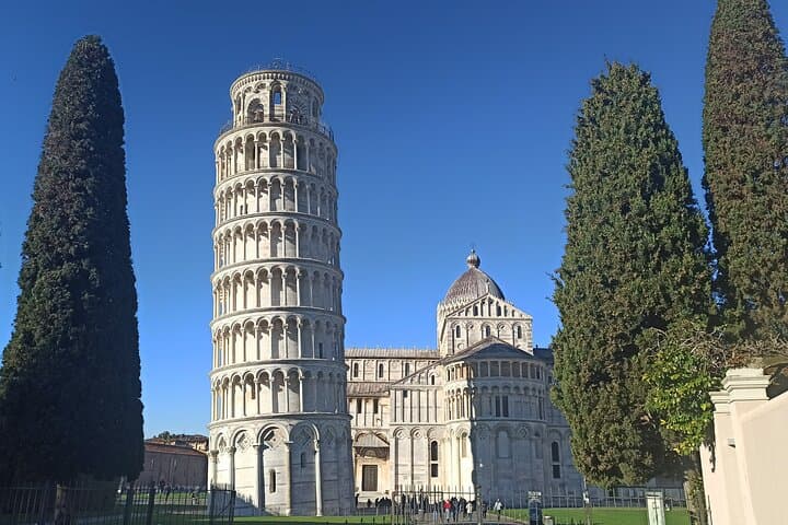 Private Pisa & Chianti Excursion from Livorno: Leaning Tower, Vineyards and Tasting photo 1