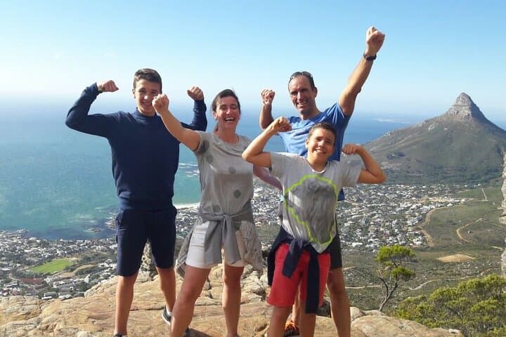Kasteelspoort Hike: Camps Bay to Table Mountain via the Twelve Apostles photo 4