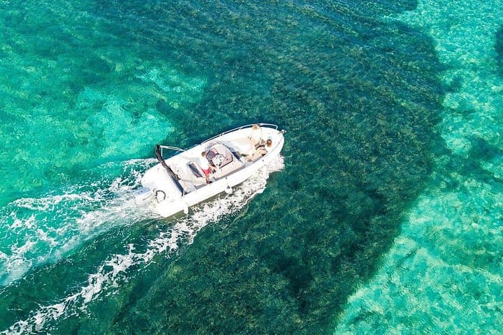 Private Speed Boat to Illot Gabriel, Coin de Mire & Flat Island — Full-Day Snorkel & BBQ from Grand Bay photo 1