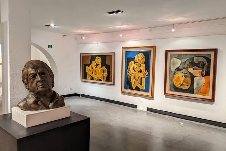 Full-Day Quito Food, Art & Culture Private Tour with Cooking Class and Panecillo Dinner photo 1