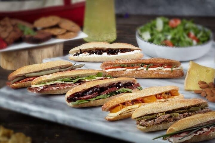 Central Park Family Picnic for 4 — Grab-and-Go Lunch near the American Museum of Natural History photo 2