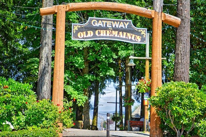 2-Day Vancouver Island Explorer: Victoria, Butchart Gardens, Comox & Nanaimo photo 6