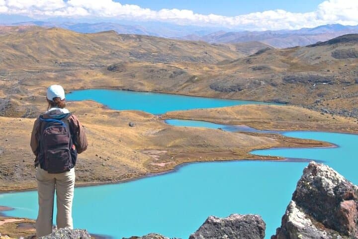 Full-Day Ausangate 7 Lagoons Hike — High-Altitude Lakes & Sacred Peak Views