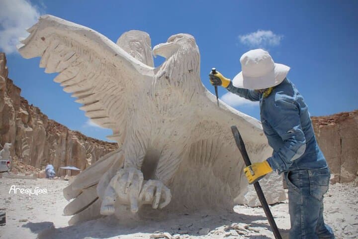 Private Arequipa Countryside Tour — Sillar Quarries, Miradors & Local Food Experience