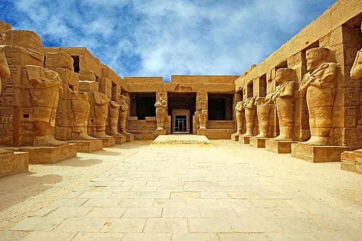 Cairo and Nile Cruise: 8-Day Egypt Highlights Tour photo 4
