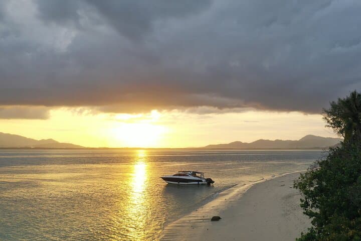 Phuket Private Islands Speedboat: Racha, Coral & Khai Island Day Trip