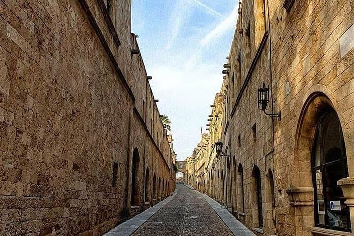 Rhodes Medieval Town to Lindos Acropolis: Half-Day Guided Minibus Tour photo 6