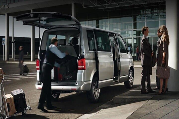 St. Maarten Red Carpet Private Airport Transfer: Smooth Arrival with VIP Perks photo 6