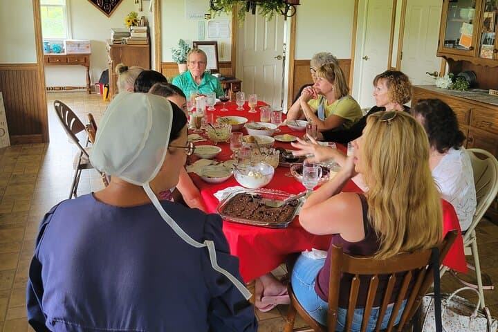 Authentic Amish Home Meal & Cultural Tour in Lancaster County