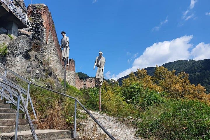 One-Day Dracula Tour: Poenari, Bran, Targoviste & Snagov from Bucharest photo 2