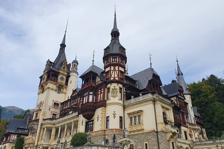 Bran and Peles Castles: Private Day Tour from Bucharest — Dracula's Castle & Royal Peles photo 4