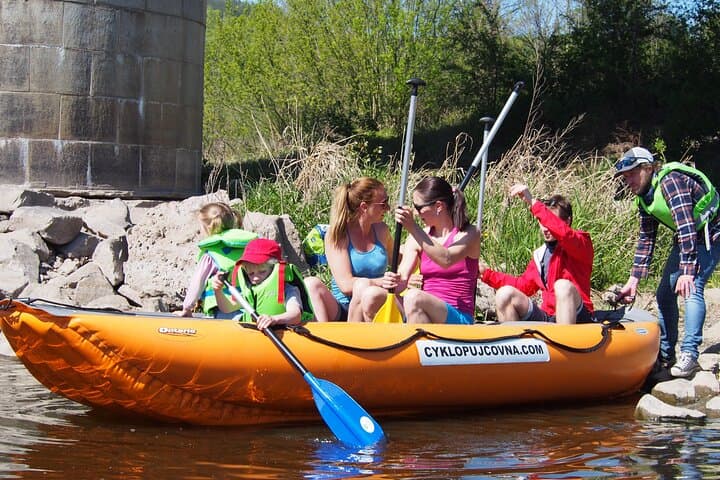 Paddle the Elbe: Děčín to Bad Schandau Raft and Bike Return photo 3
