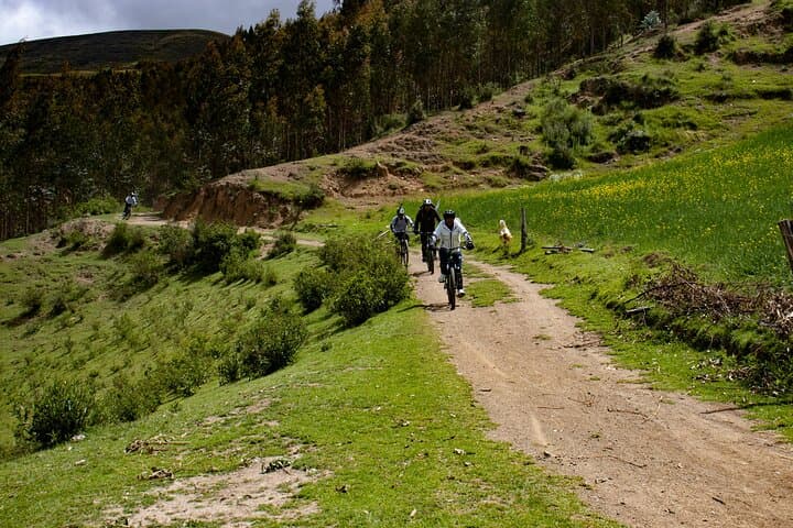 Paucartambo Mountain Biking: Day Ride to Watoqto & Inca Sites photo 5