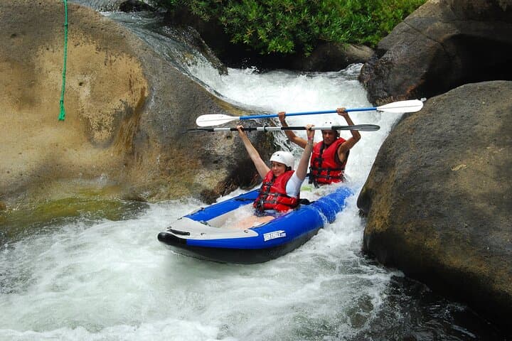 Canyon Adventure Combo: Zipline, Rappel & Class II Rafting in Guanacaste