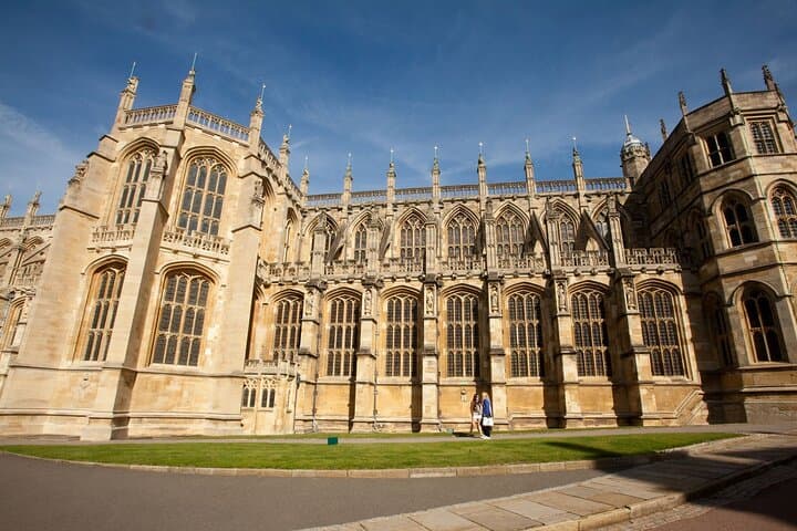 Stonehenge Windsor Castle and Bath Day Trip from London — World Heritage in One Day photo 6