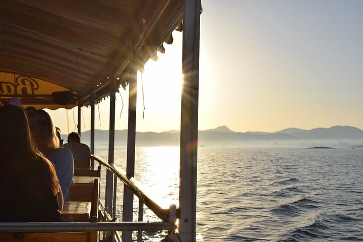 Palma Bay Sunset Cruise: Pizza, Swim & Live Music on Barca Samba photo 1