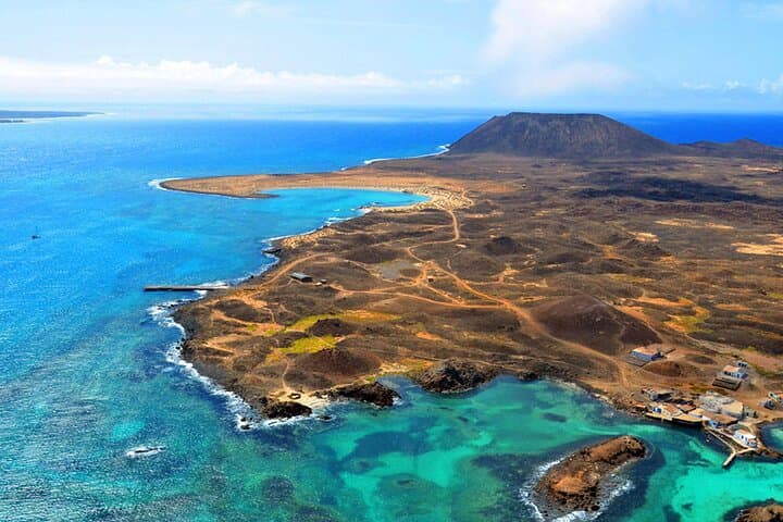 Dolphin-Watching Cruise to Lobos Island from Puerto del Carmen