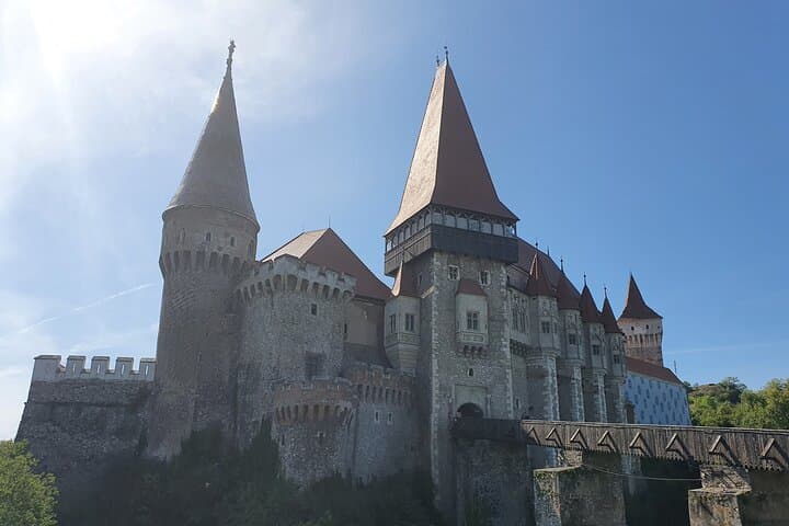 8-Day Private Romania Tour: Transylvania, Maramures & Bucovina Painted Monasteries