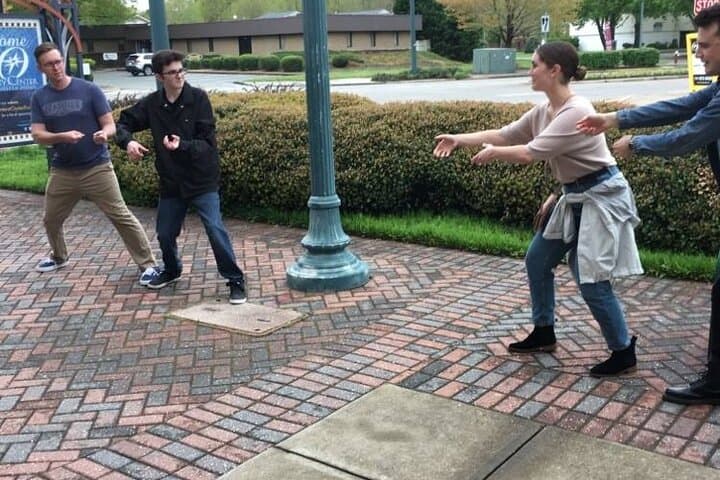 Royal Scavenger Hunt Through Historic Vancouver, WA — App-Led City Adventure photo 4
