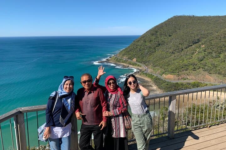 Private Three-Day Great Ocean Road Tour — 12 Apostles, Otways & Apollo Bay