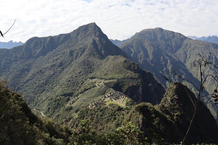Andean Adventure: 2-Day Sacred Valley & Machu Picchu Tour