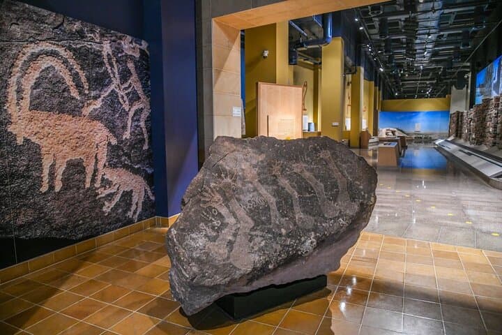 Discover Riyadh: National Museum & Murabba Palace Half-Day Signature Tour photo 4