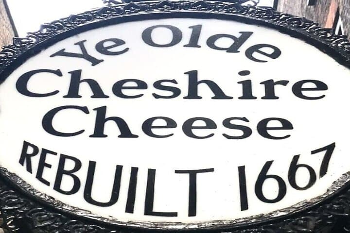 Self-Guided London Pub Tour: Historic Pubs & Audio Walking Guide
