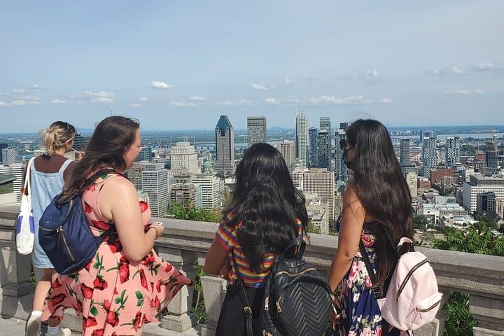 Afternoon City Tour in Montreal: Old Montreal, St. Joseph's Oratory & Mount Royal