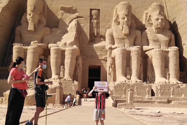 Abu Simbel Day Tour from Aswan: Visit Ramses II & Nefertari Temples