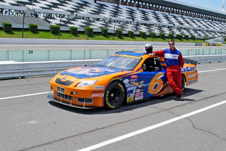 600-horsepower-stock-car-drive-pocono-raceway-experience