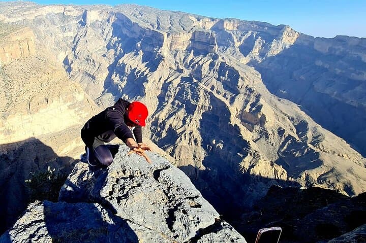 Overnight Camping on Jebel Shams: Sunrise on Oman’s Grand Canyon photo 3