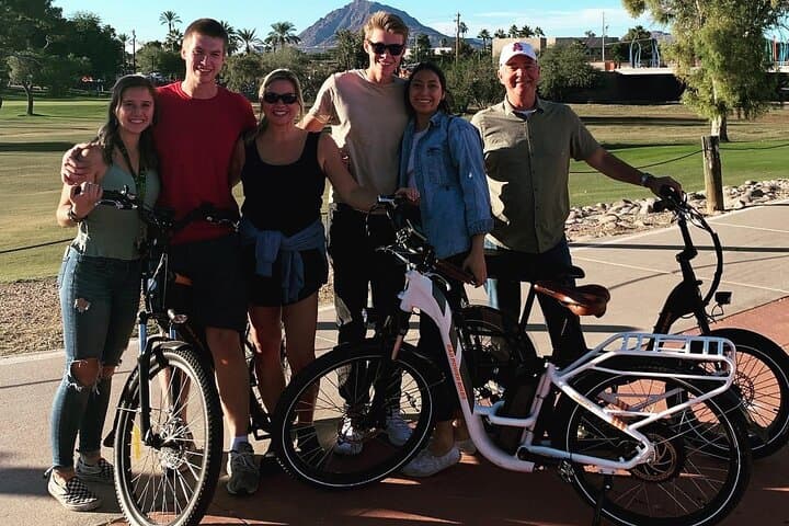 Self-Guided 2-Hour E‑Bike Rental in Scottsdale — Old Town, Desert Habitat & Canal Paths photo 3