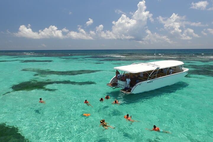Isla Contoy & Isla Mujeres Day Trip from Cancun — Snorkel, Birding and Beach Time