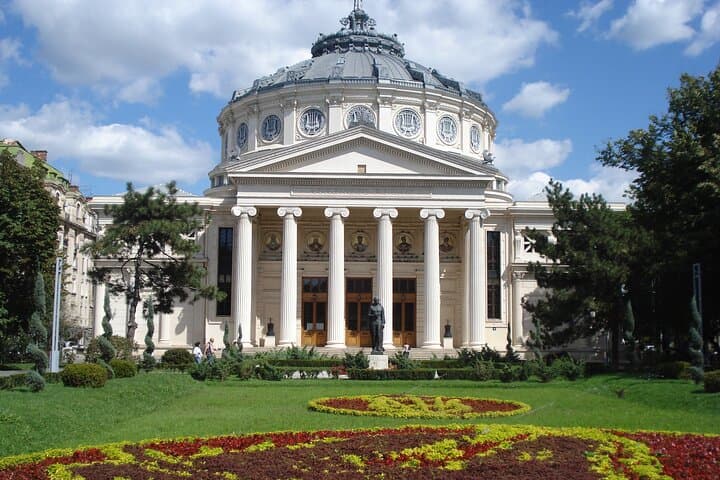 Taste of Bucharest: 4-Hour Small-Group City Tour (Max 5)